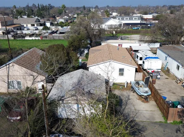 4049 E Farmington Rd, Stockton, CA 95215