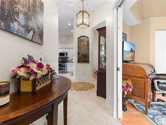 5th image of 8487 Ibis Cove CIR #M-673
