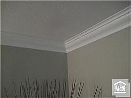 4th image of 7876 Bellflower Dr