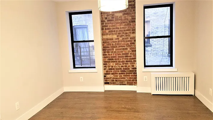 Rented by Bruma Realty LLC | media 1