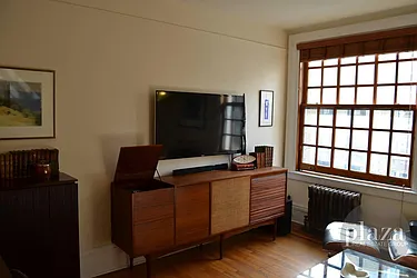 Rented by Plaza Real Estate Group