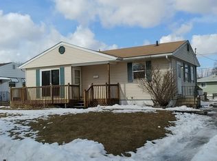 625 Keystone St, Waterloo, IA 50703