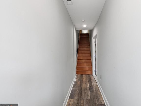 4th image of 3261 N 13th St