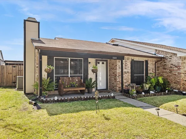 1502 Butterfield Dr, Mesquite, TX 75150