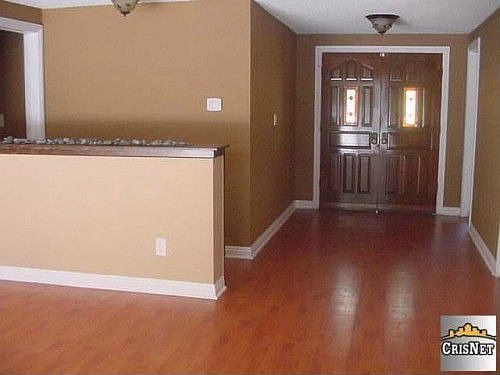 3rd image of 5207 Valley Circle Blvd