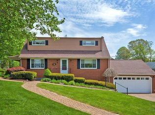 400 Cypress Ct, Trafford, PA 15085