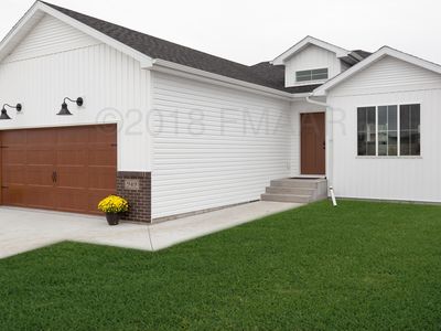 949 Ashley Dr W, West Fargo, ND, 58078
