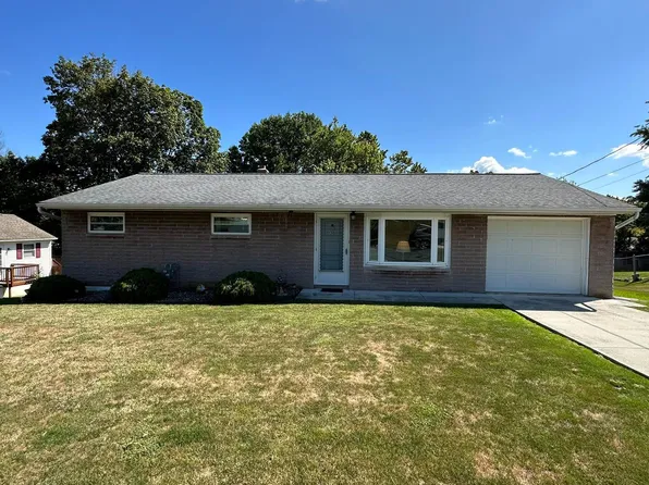 30 Harbo Rd, Chambersburg, PA 17202