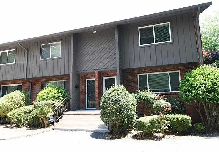 1604 Briarcliff Rd #2 — Photo 1