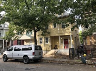 81 S 10th St FLOOR 3, Newark, NJ 07107