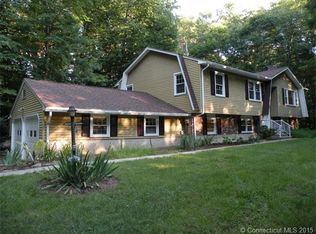 18 Cornish Woods Rd, Madison, CT 06443