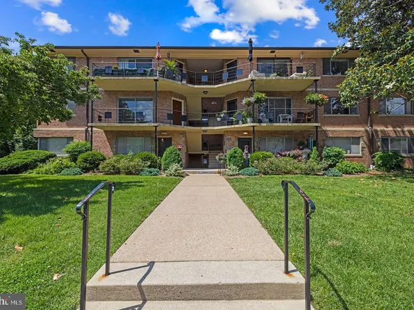 5007 Sentinel Dr APT 45, Bethesda, MD 20816