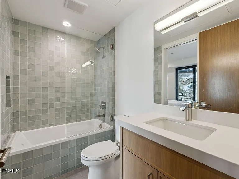 78 Prospect Ave — Photo 43