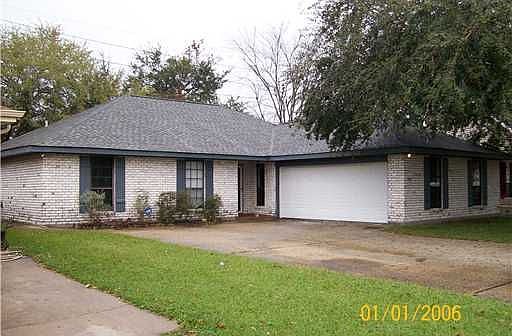 1st image of 603 Fairway Dr