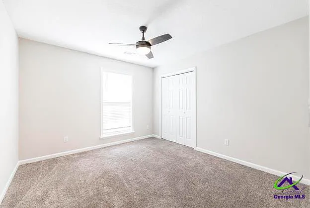127 Grove Ln — Photo 35