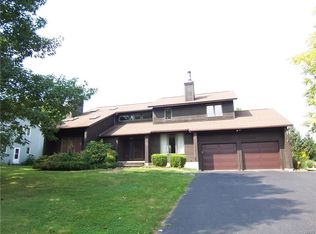 106 Hunt Valley Rd, Oneida, NY 13421