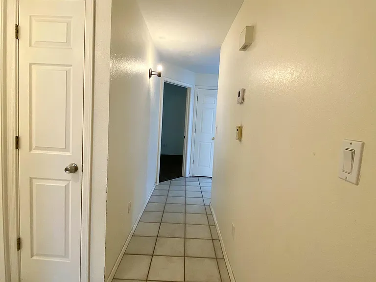 2215 King James Pl — Photo 9