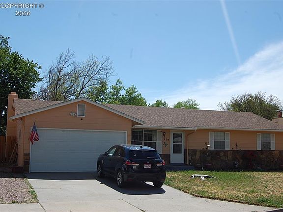 2nd image of 612 Barrett Ave