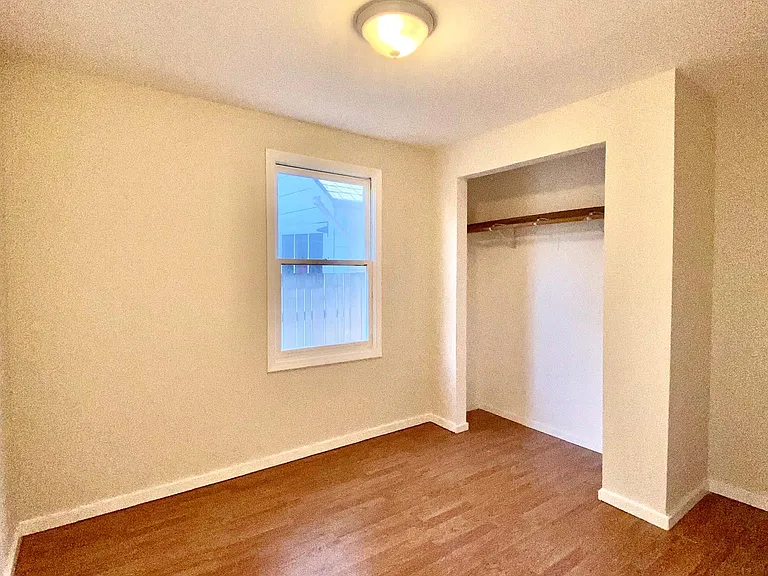 748 SE Miller St — Photo 10