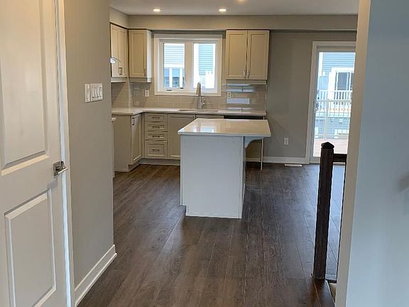 4th image of 32 Limnos Ln N