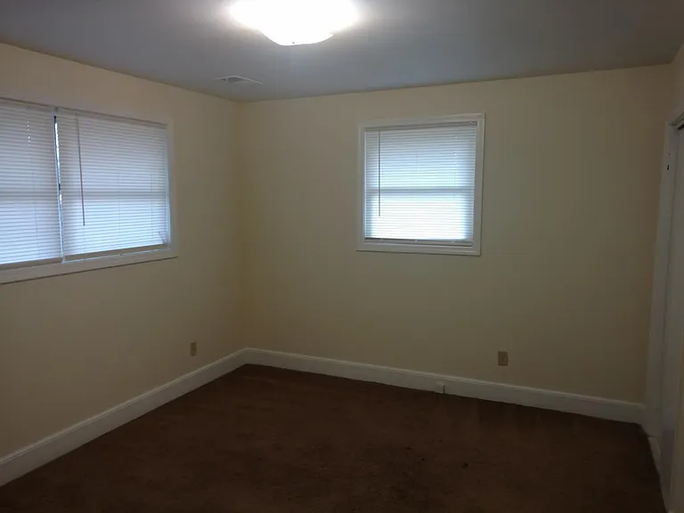 636 Wessinger St — Photo 9