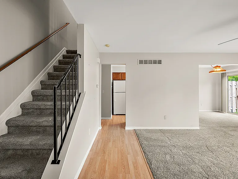 44558 Connecticut Ct — Photo 15