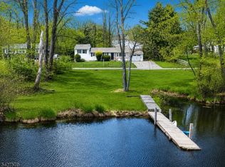 44 Venetian Dr, Jefferson Twp., NJ 07849