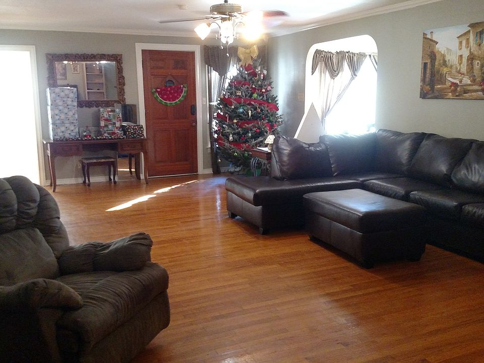 1st image of 46 Linwood Dr