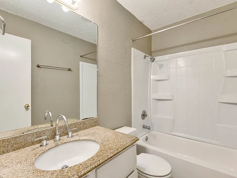 10801 Lanshire Dr #A — Photo 12