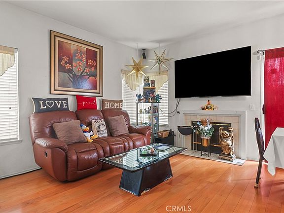 2nd image of 2240 W Toledo Pl