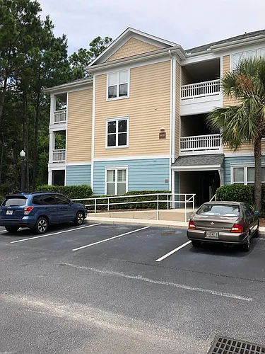 400 Bucksley Ln #201 Photo 1