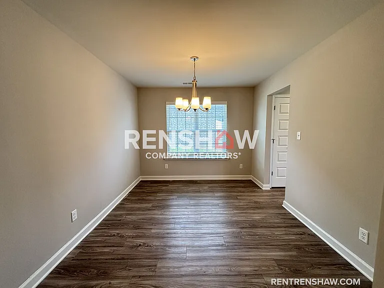 8667 Bryce Evita Dr — Photo 2