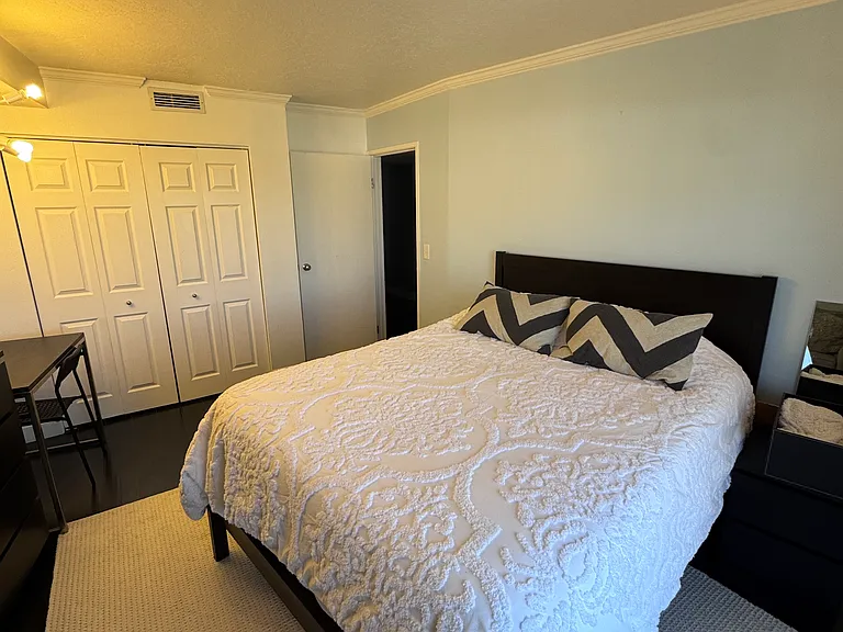 245 N Vine St #407 — Photo 19