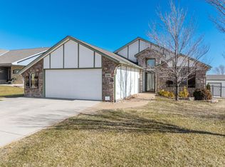 1218 N Hamilton Cir, Derby, KS 67037