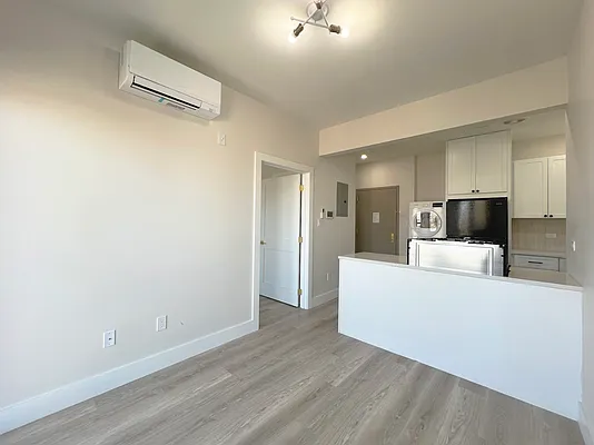 Rented by MADEHOME | media 9