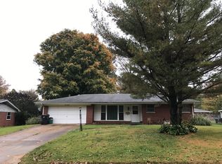 408 Brittany Ln, Belleville, IL