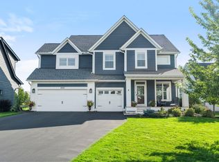 4547 Silverado Dr, Woodbury, MN 55129