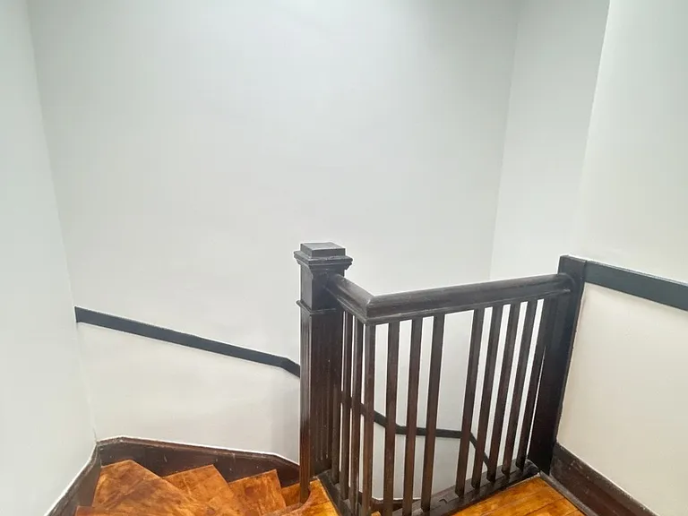1041 N Hermitage Ave #3W — Photo 10