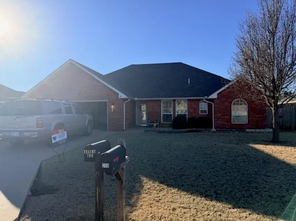 208 W Cherry, Fletcher, OK 73541