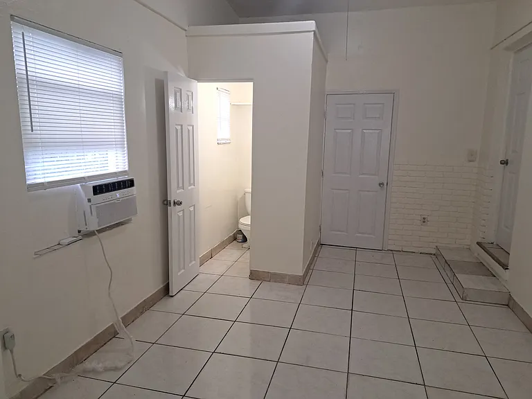 1158 Chateau Park Dr — Photo 9