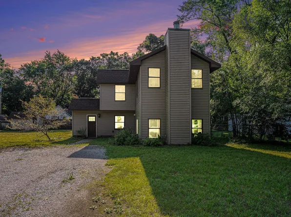 4146 S Quarterline Rd, Muskegon, MI 49444