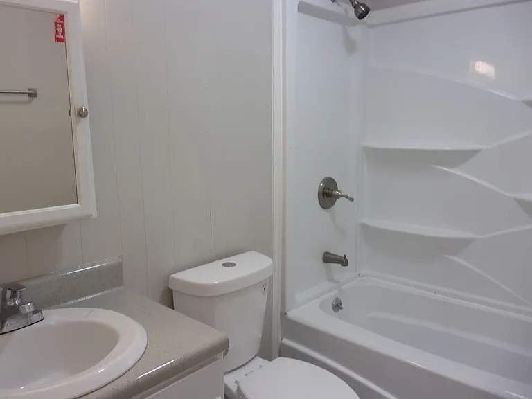1823 India Hook Rd — Photo 7