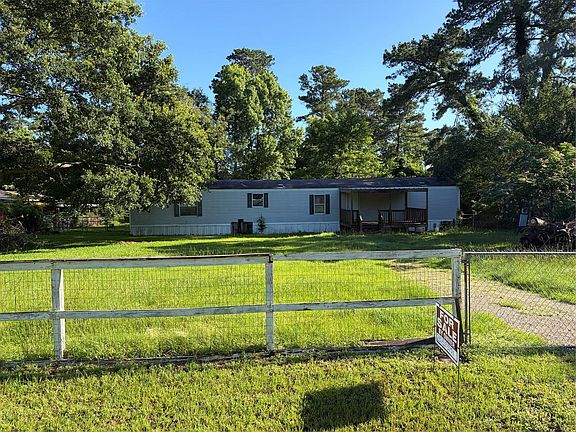 2nd image of 16202 Beaver Ln