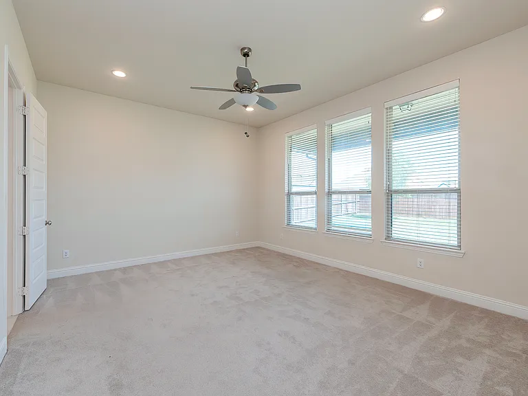3208 Morris Ln — Photo 18