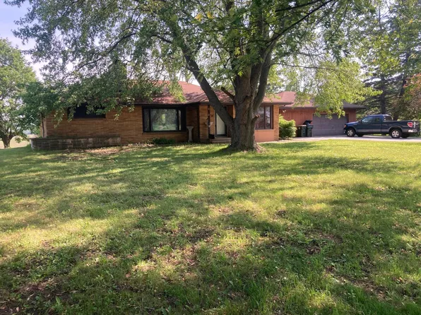 42469 N Green Bay Rd, Zion, IL 60099