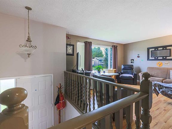 2nd image of 5719 N 60th Ave
