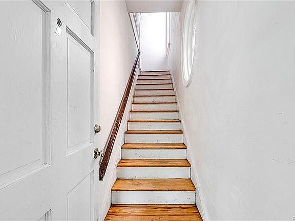 2nd image of 116 S Arthur Ashe Blvd APT C