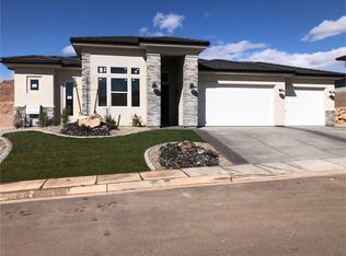1395 E Black Brush Dr, Washington, UT 84780