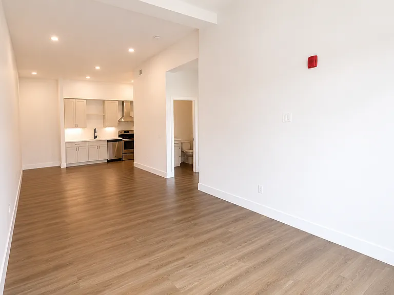 21806 E Indiana Ave — Photo 62