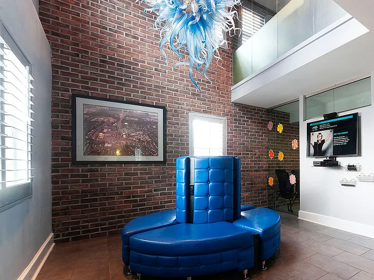 Kingsley Commons Townhouses Lobby 2